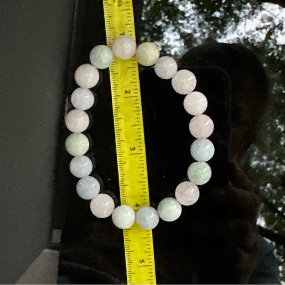 10mm Natural Morganite Beaded Bracelet with a stretchable wire - Picture 14 of 17